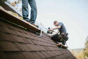 Find Local Roofers & Roofing Contractors in Harrisonville, MO